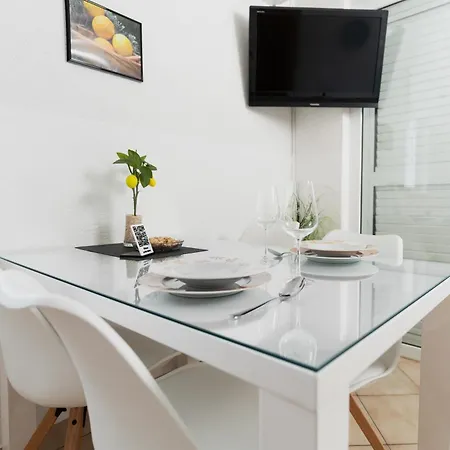 Vila Sabrina Selce Exterior photo