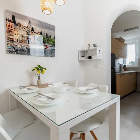 Vila Sabrina Selce Exterior photo