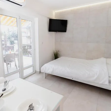 Vila Sabrina Selce Exterior photo
