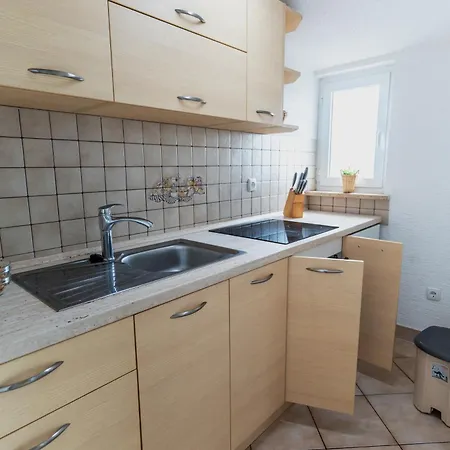 Vila Sabrina Selce Exterior photo