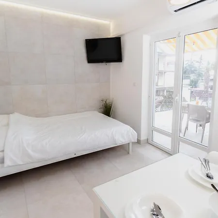 Vila Sabrina Selce Exterior photo