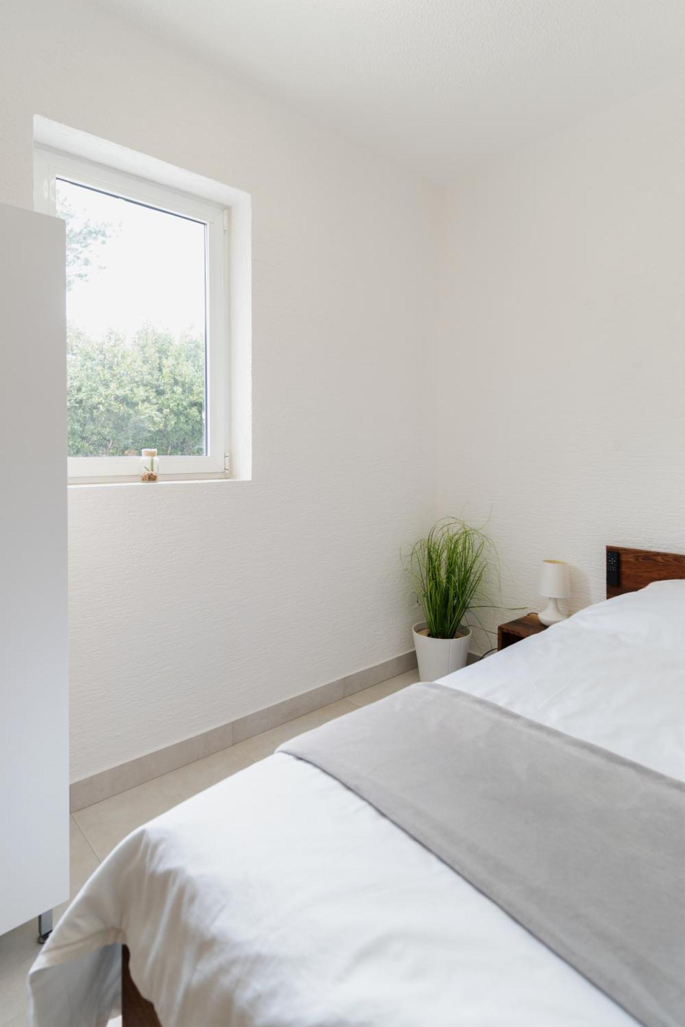 Sabrina Apartment