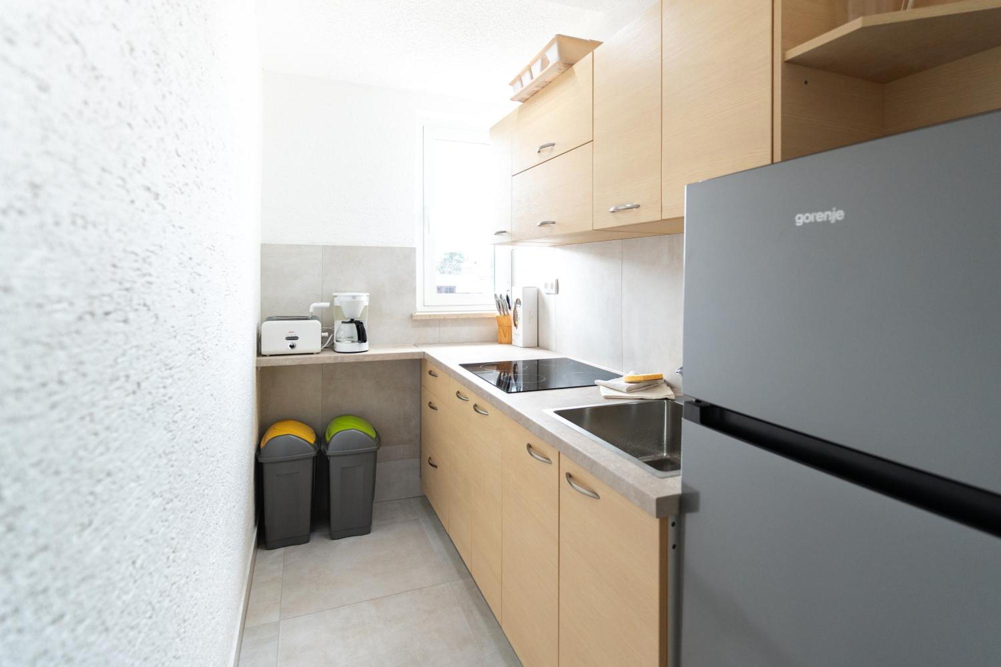 Sabrina Apartment *
